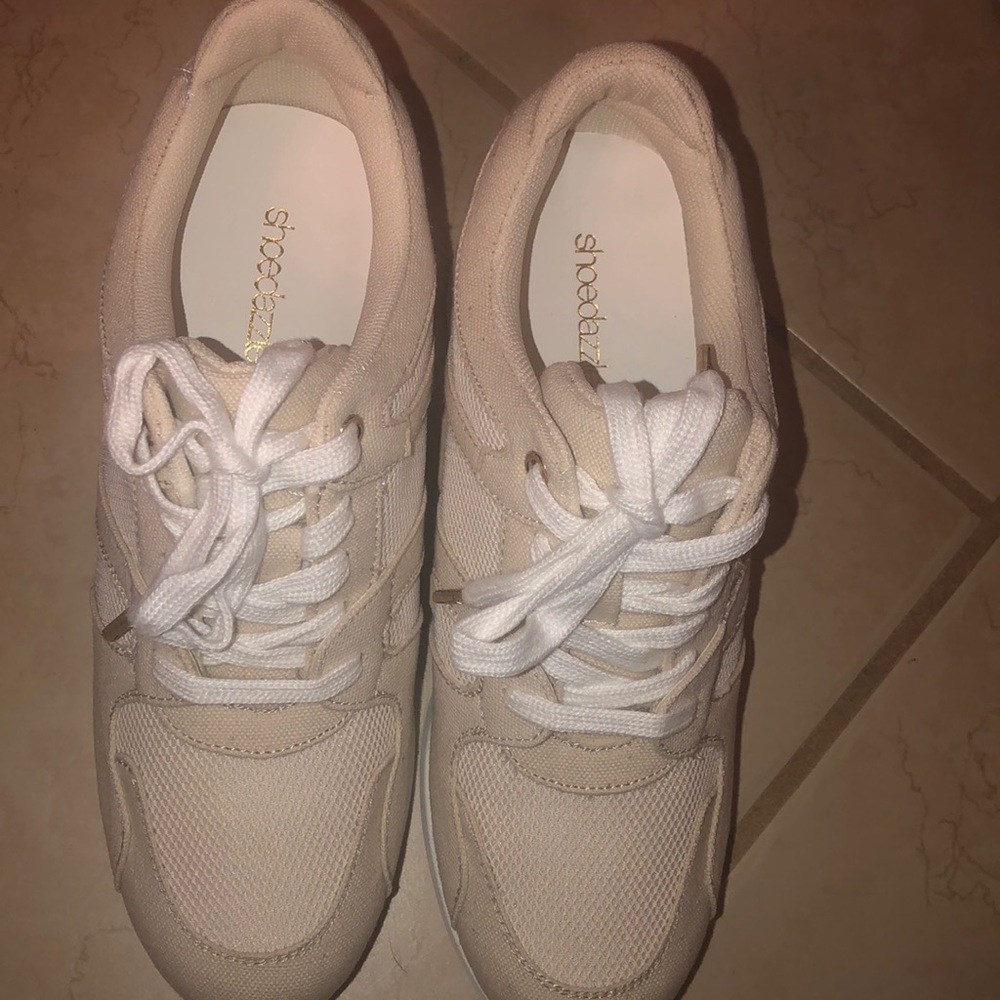 Shoes high wedge